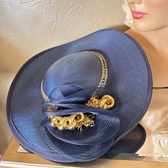 ENTRANCING 1970S\' NAVY STRAW WIDE BRIM HAT WITH SEQUINS, CRIN & SHINY GOLD TRIM main image 8